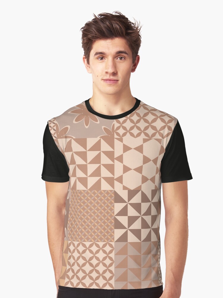 Imagen 1 de 5, Camiseta gráfica con la obra Geometric tierra, diseñada y vendida por AnaidZahori.