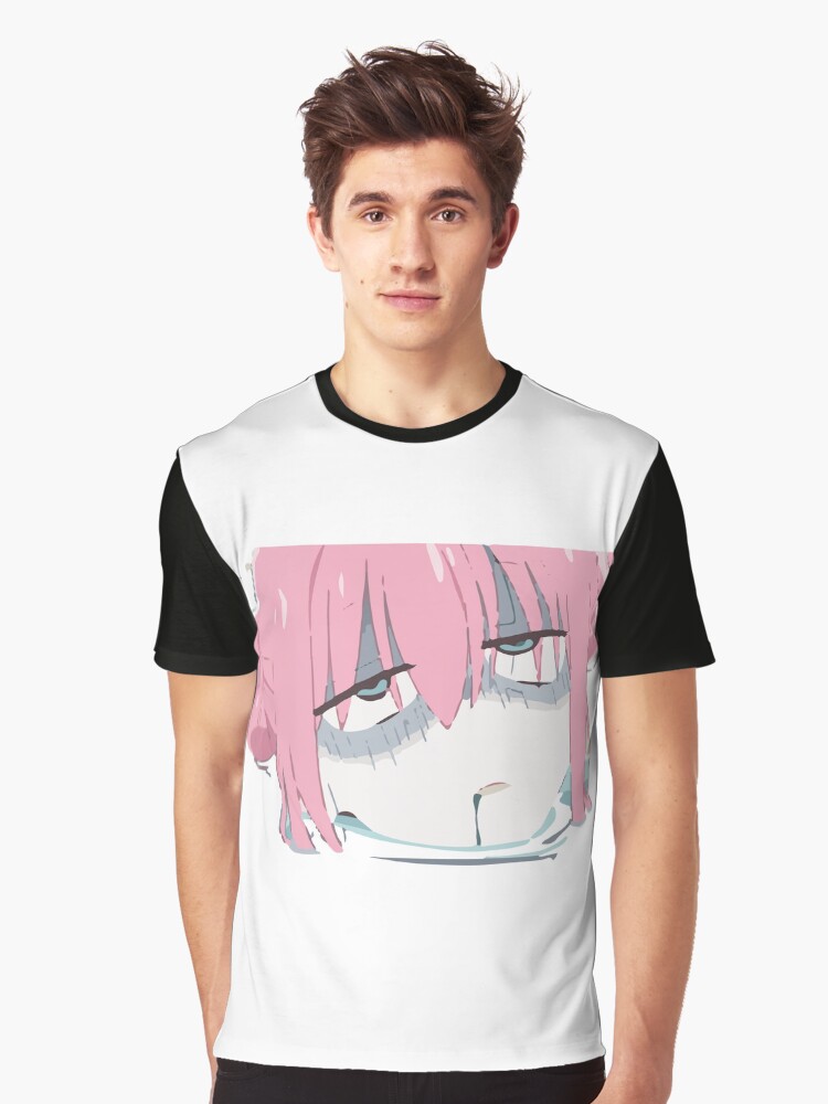Aperçu 1 sur 5. T-shirt graphique avec l'œuvre bored Hitori Gotou chibi créée et vendue par Mahisterha.