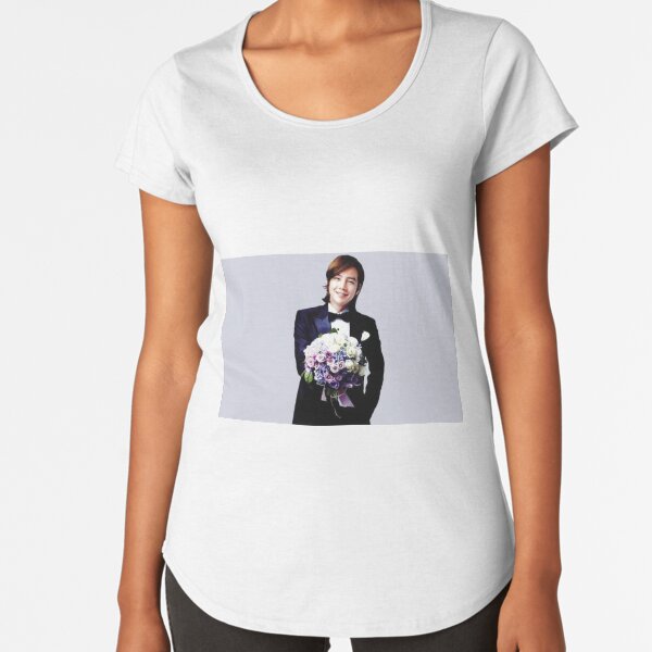 Jang Keun Suk with Flowers Premium Scoop T-Shirt
