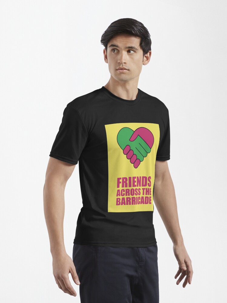 Imagen 3 de 7, Camiseta deportiva con la obra Amigos al otro lado de la barricada Premium, diseñada y vendida por AnthonyJ66.