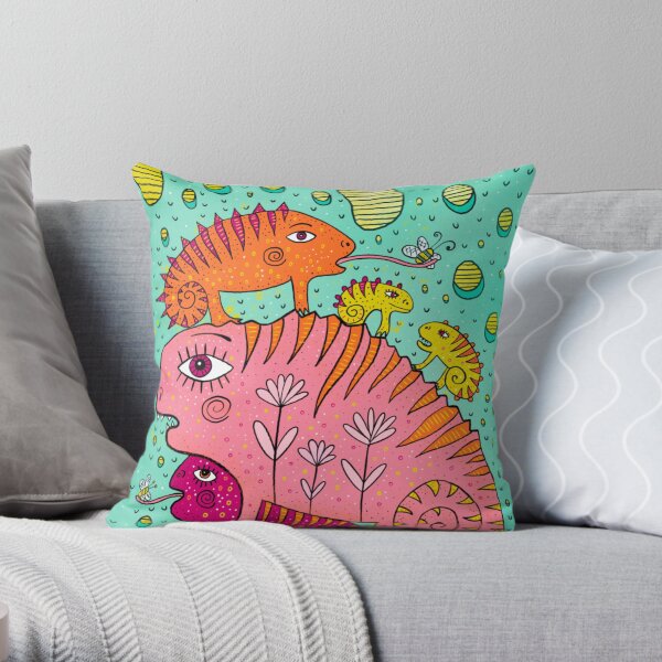 Family chameleon Throw Pillow