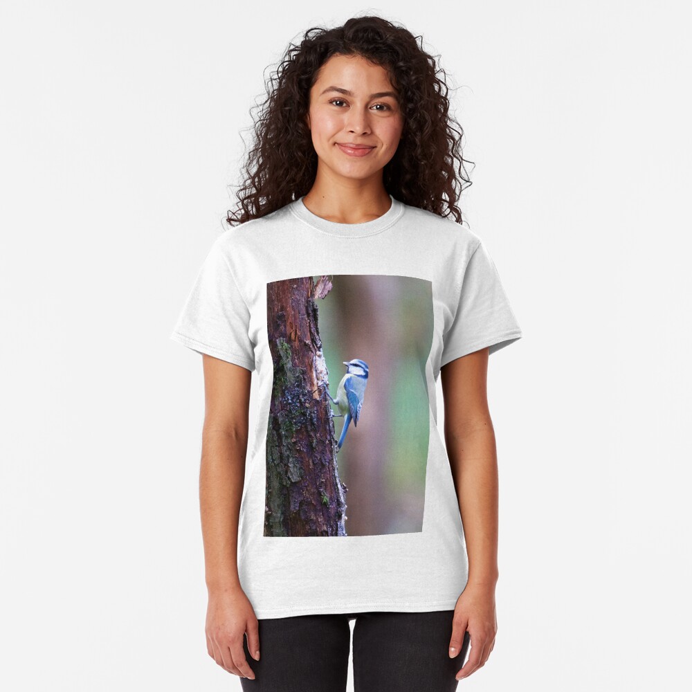 Blue Tit (Cyanistes caeruleus) Classic T-Shirt