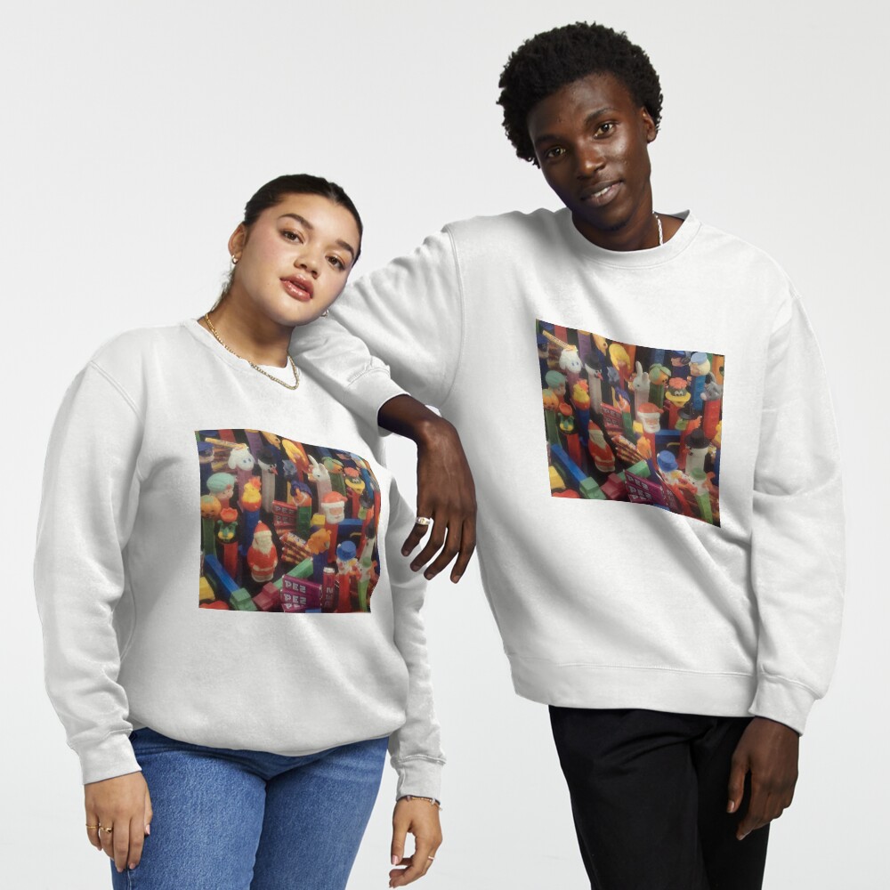 Vista previa del artículo con la obra «Sudadera sin capucha», diseñado y vendido por Luvahawb.
