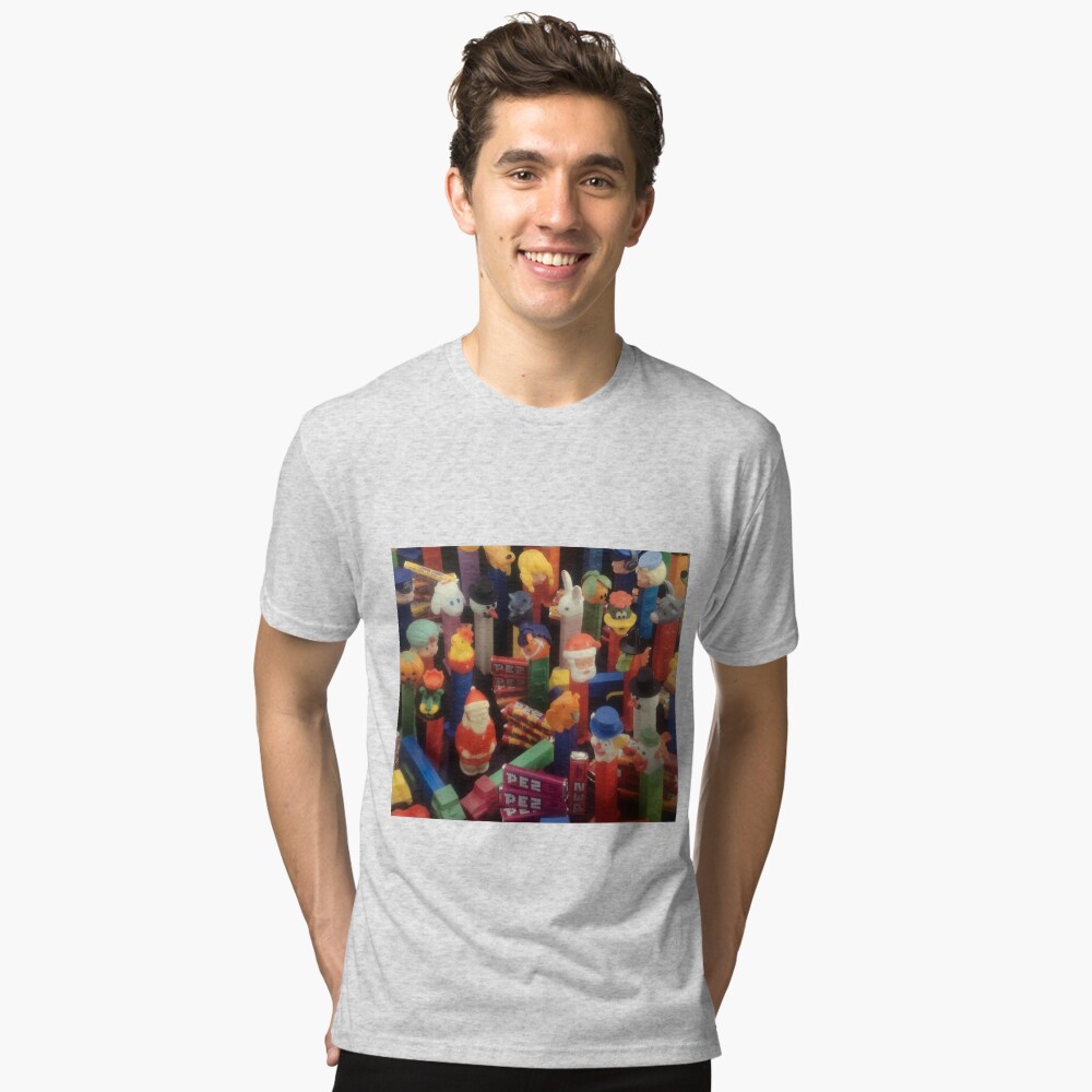 Vista previa del artículo con la obra «Camiseta de tejido mixto», diseñado y vendido por Luvahawb.