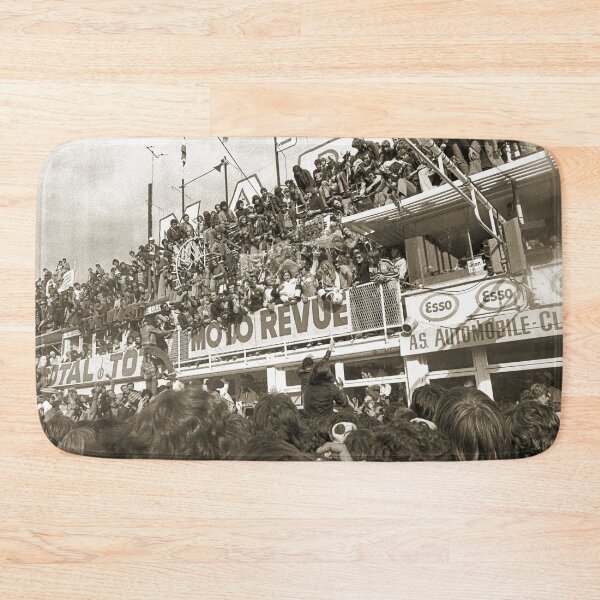 Item preview, r345/ New Finition - nov 2022 " super Joie des Vainqueurs et de la Foule 75 - 24 heures Moto " - Konica T3 28 mm f.3.5 Okaio Créations - Olavia Olao designed and sold by o.okaïo.