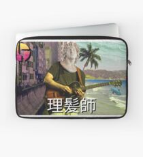 Β ᐱ Β Ζ T Η Ξ T I Ͻ Laptop Sleeve