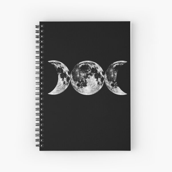 Artikel-Vorschau von Symbol der Dreifachmondgöttin, designt und verkauft von juliawaters.