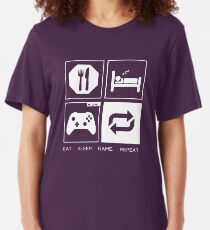 Camiseta ajustada Comer. Dormir. Juego. Repetir.