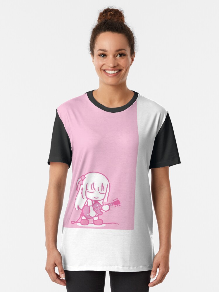 Aperçu 2 sur 5. T-shirt graphique avec l'œuvre Hitori Gotou chibi créée et vendue par Mahisterha.