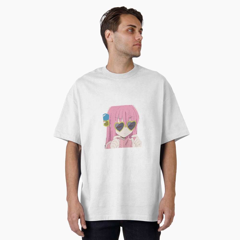 Aperçu de l'œuvre T-shirt oversize créée et vendue par Mahisterha.