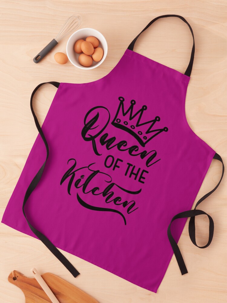 Tablier for Sale avec l'œuvre « Reine de la cuisine, citation de cuisine  drôle, citation de cuisine, cadeau pour maman » de l'artiste DesignHouse07