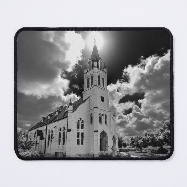 Artikelvorschau, Gemalte Kirchen von Schulenburg, Texas entworfen und verkauft von Victoria Avvacumova.