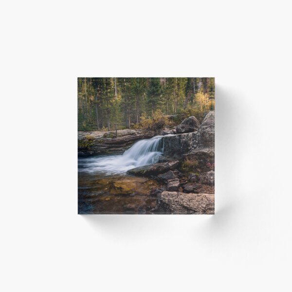 Artikelvorschau, Copeland Falls im Herbst entworfen und verkauft von Elevated Imaging .