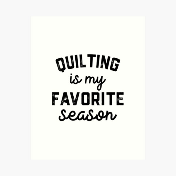 Aperçu de l'œuvre quilting Femme Homme Amoureux, le quilting est ma saison préférée créée et vendue par Dogs Geeky⭐⭐⭐⭐⭐.