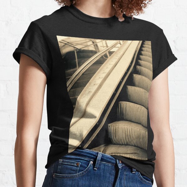 Escaleras Camiseta clásica