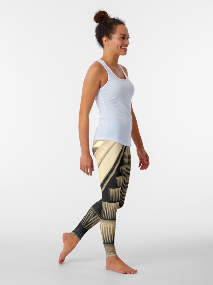 Alternate view of Escaleras Leggings