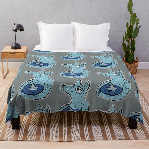 Blue wolf and sea Throw Blanket