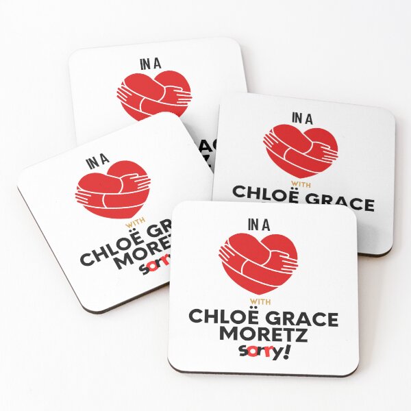 Artikelvorschau, In einer Beziehung mit Chloë Grace Moretz Entschuldigung entworfen und verkauft von Itsheartshop.