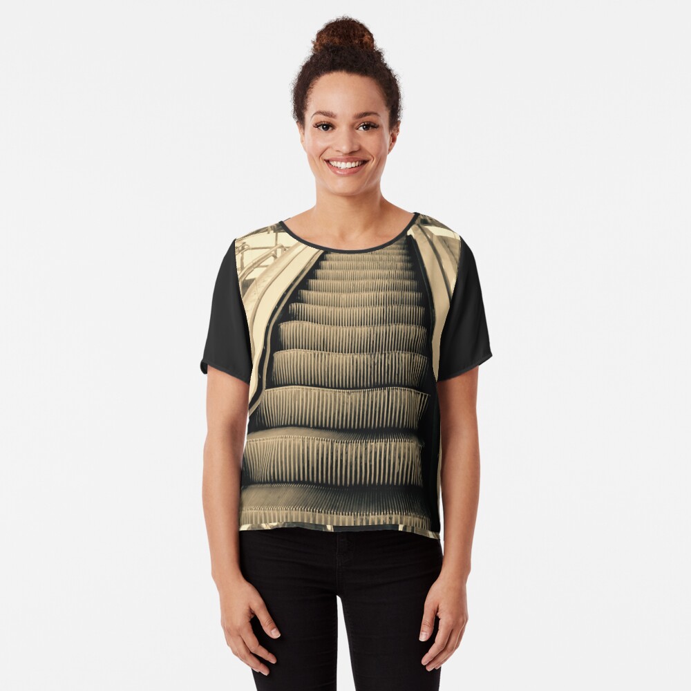 Escaleras Chiffon Top