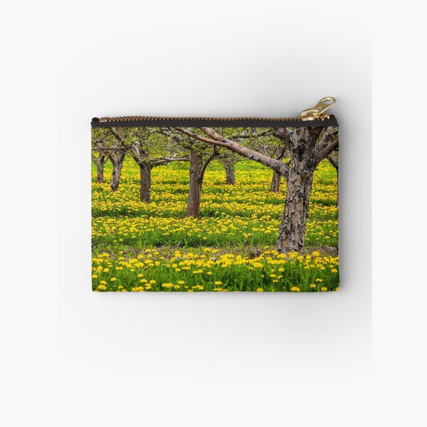 Aperçu de l'œuvre Verger de printemps créée et vendue par TTDean.