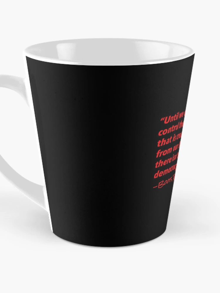 Imagen 3 de 4, Taza de café con la obra Botas Riley, diseñada y vendida por Rabbitt77.