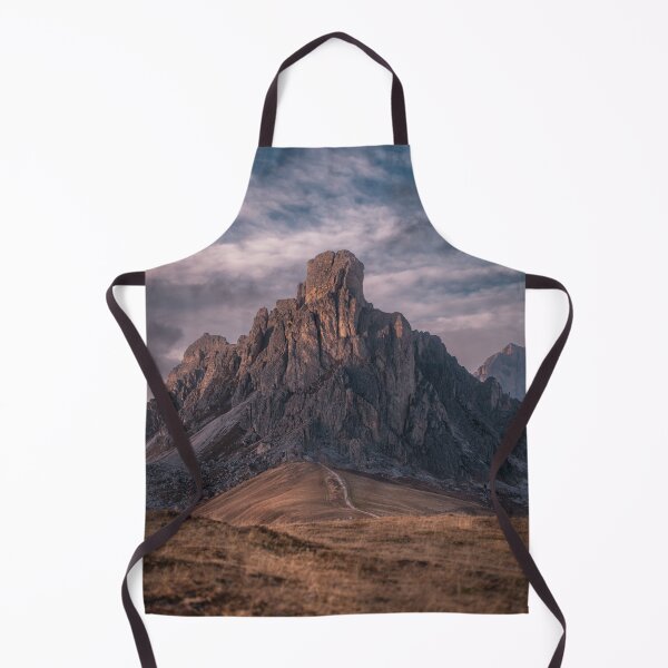 Aperçu de l'œuvre Dolomites créée et vendue par RewildJane.