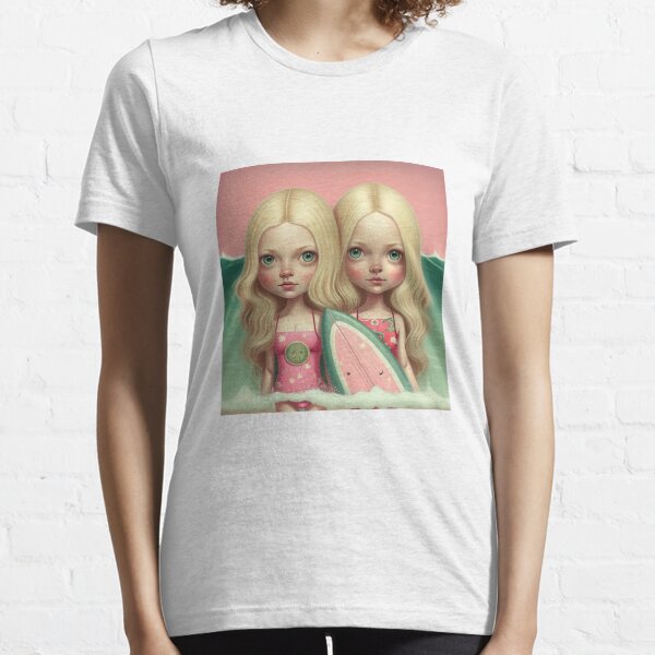 Cute friends surfing Essential T-Shirt