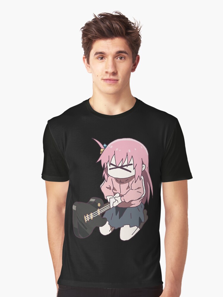 Aperçu 1 sur 5. T-shirt graphique avec l'œuvre Bocchi le rock hitori gotou guitare créée et vendue par TeddyGotDesigns.