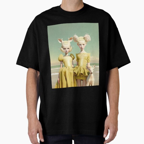Aperçu de l'œuvre Jumelles haute couture à la plage créée et vendue par RK - Shop.