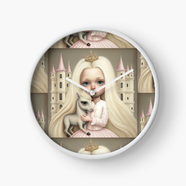 The queen & her horse Clock