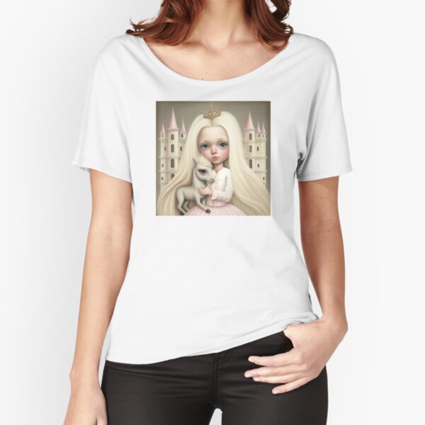The queen & her horse Relaxed Fit T-Shirt
