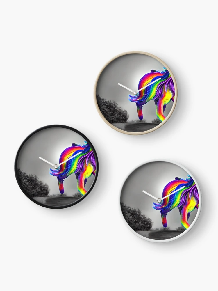 Imagen 3 de 4, Reloj con la obra Standing Out, diseñada y vendida por Sub-Ruminations.