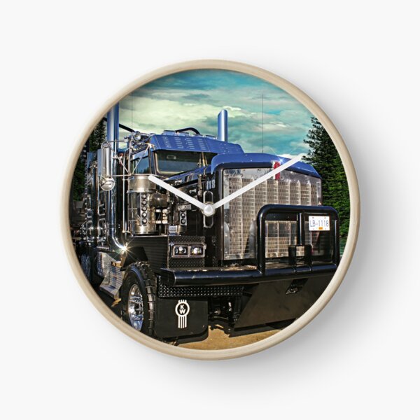 Nice Kenworth Logger Clock