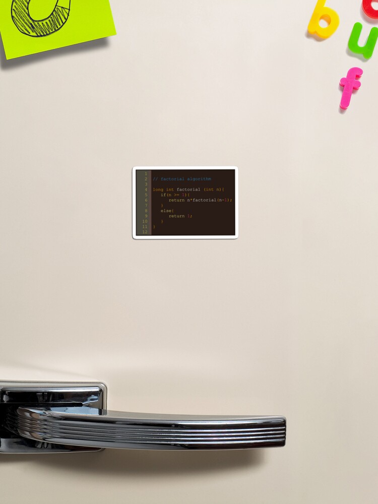 Aperçu 1 sur 3. Magnet avec l'œuvre Algorithme factoriel - C créée et vendue par codeArt.