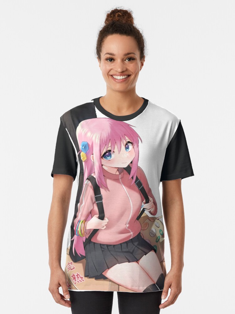 Aperçu 2 sur 5. T-shirt graphique avec l'œuvre Anime Musical Fille créée et vendue par doracassidyy766.