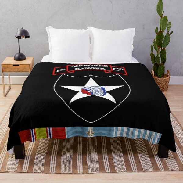 Item preview, 1.ª Compañía de Infantería de Rangers, 2.ª División de Infantería de la División de Infantería de la División de Infantería de Corea, 300 unidades designed and sold by Military Insignia Products.