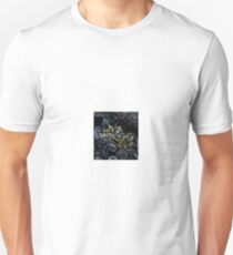 boat people Unisex T-Shirt