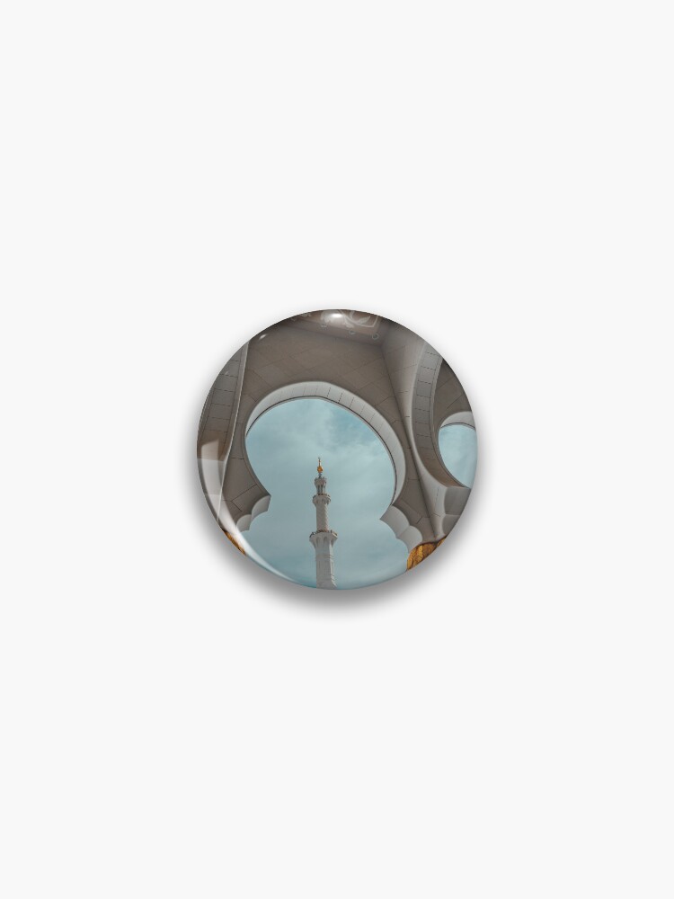 Thumbnail 1 von 3, Button, Sheikh Zayed Grand Mosque at dusk, Abu-Dhabi, UAE designt und verkauft von RaimondKlavins.