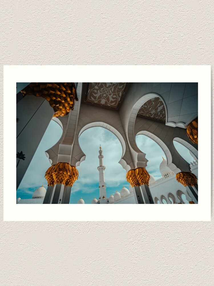 Thumbnail 1 von 3, Kunstdruck, Sheikh Zayed Grand Mosque at dusk, Abu-Dhabi, UAE designt und verkauft von RaimondKlavins.