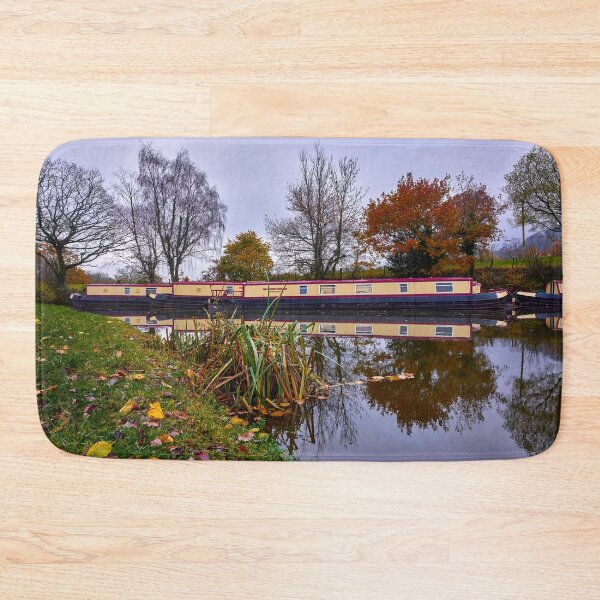 Artikelvorschau, Boote am Goytre Wharf, Brecon & Monmouthshire Canal entworfen und verkauft von VnGphoto.