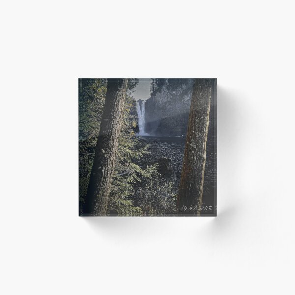 Aperçu de l'œuvre Chutes inférieures de Snoqualmie créée et vendue par AJ Davis.