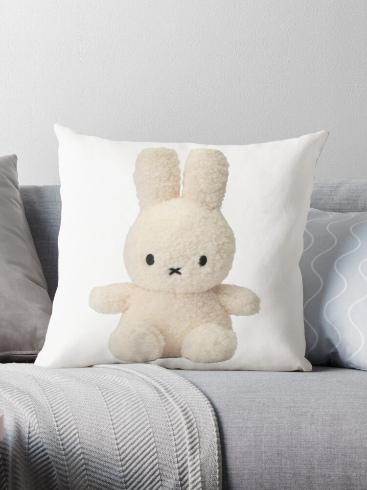 in love with my new miffy pillow ₍ᐢ..ᐢ₎♡ also my new white sheets from  @everlastingfabric !