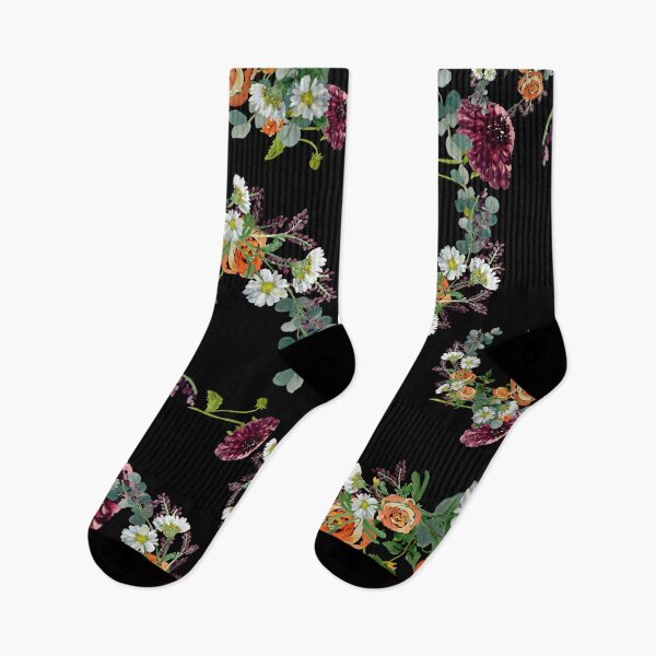 Artikelvorschau, Dahlia red rose daisy pattern watercolor black entworfen und verkauft von Yana Mustafina | Boho Soulful Designs.