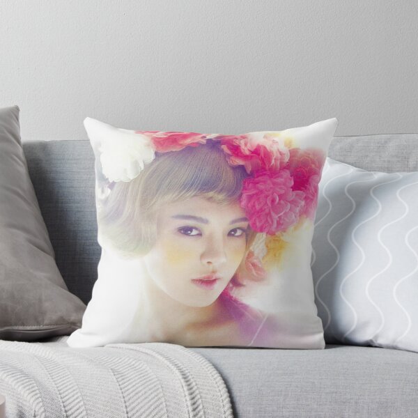 Item preview, GENERACIÓN DE CHICAS LOS NIÑOS HYOYEON designed and sold by SNSDEMPORIUM.