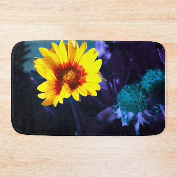 Item preview, marigold flower designed and sold by Francespoppy.
