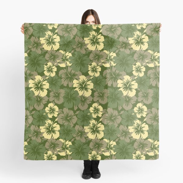 Aperçu de l'œuvre Chemise hawaïenne à imprimé floral hawaïen épique - vert olive créée et vendue par DriveIndustries.