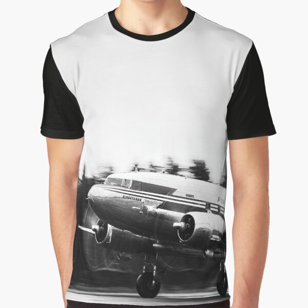 Douglas DC-3 taking off in rain Graphic T-Shirt