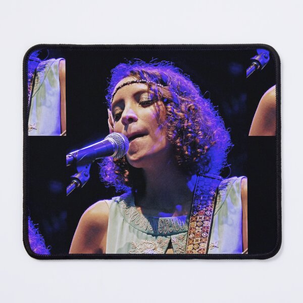 Item preview, r322/ finition 2022 : Singer Woman : Gaby Moreno par Okaio Créations Olavia-Olao designed and sold by o.okaïo.