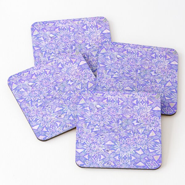Aperçu de l'œuvre Motif de mode violet et blanc créée et vendue par Lynn  Marie Sharp.