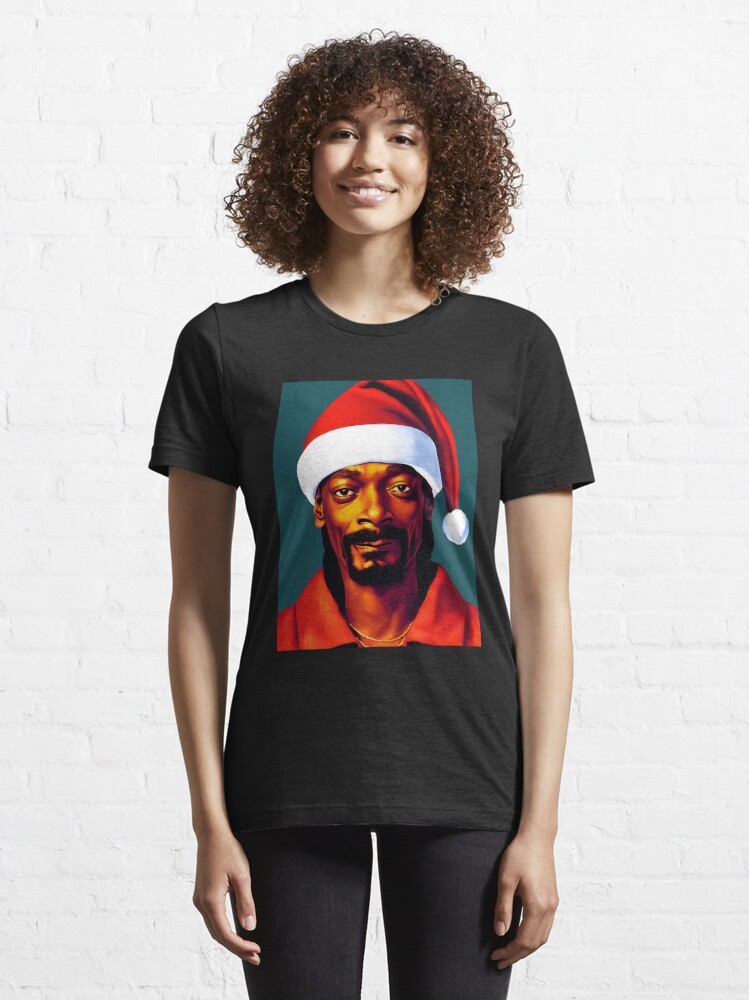 Disover Snoop Dogg Perfect Christmas Party Gift Essential T-Shirt